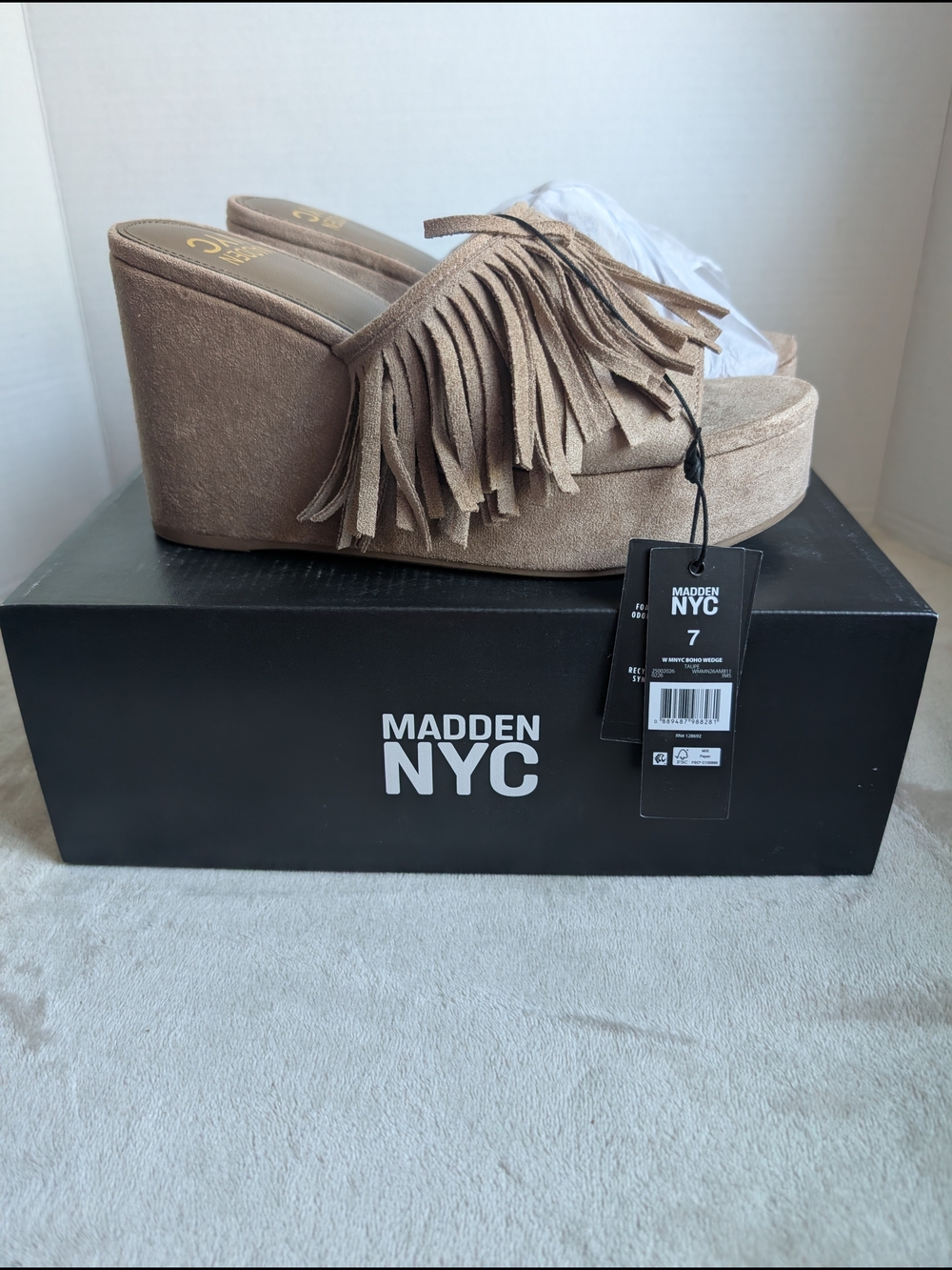 Madden NYC Taupe Fringe Slide Sandals Size 7 NIB - Picture 1 of 9